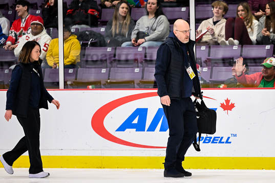 Physiotherapist Elin Stenberg and doctor Wille Ahnberg of
