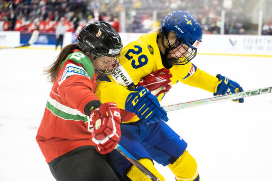 Bernadett Nemeth of Hungary and Olivia Carlsson of Sweden