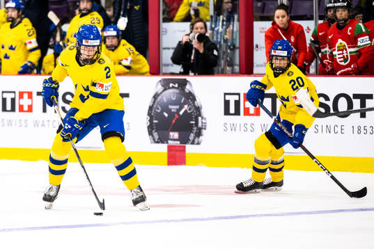 Paula Bergström and Fanny Rask of Sweden