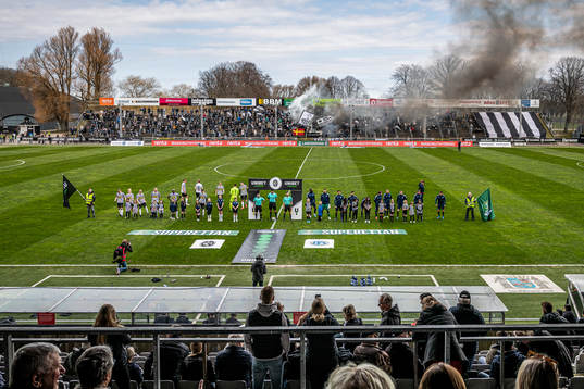 Spelarna uppradade