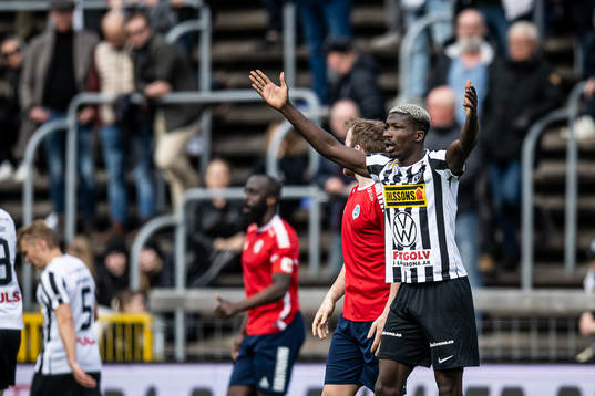 Landskronas Ousmane Diawara reagerar