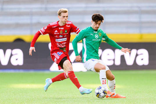 Skövde AIKs Lukas Rhöse och Jönköpings Södras Flamur