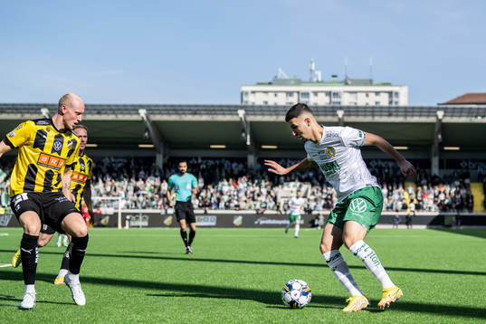 Häckens Valgeir Fridriksson och Hammarbys Abdelrahman Saidi