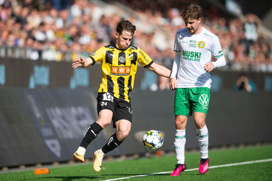 Häckens Lars Olden Larsen och Hammarbys Joel Nilsson