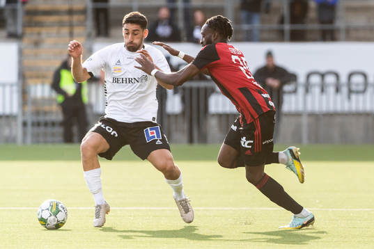 Bläddra bland fler bilder av Fotboll, Superettan, Örebro - Östersund