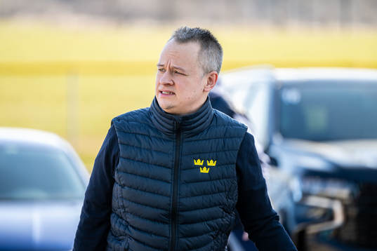 Assistant coach Andreas Karlsson of Sweden