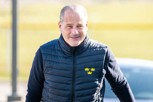 Assistant coach Andreas Spångberg of Sweden