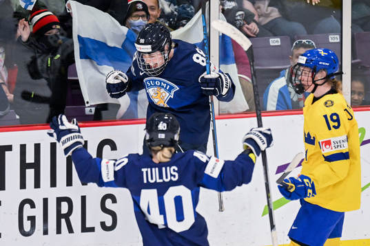 Ronja Savolainen of Finland celebrates