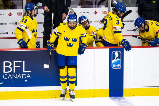 Ebba Hedqvist, Josefin Bouveng, Annie Silén and Anna