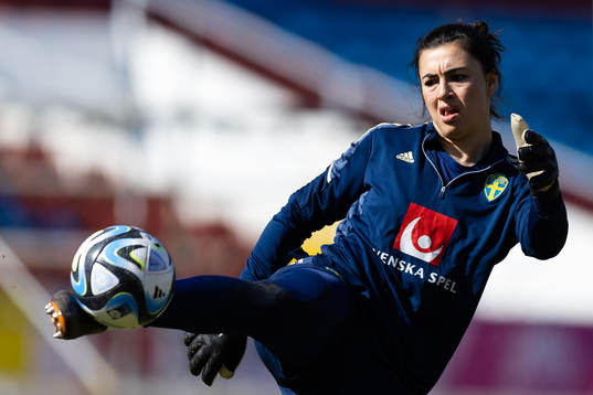 Goalkeeper Zecira Musovic of Sweden