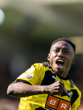 Häckens Benie Adama Traore jublar