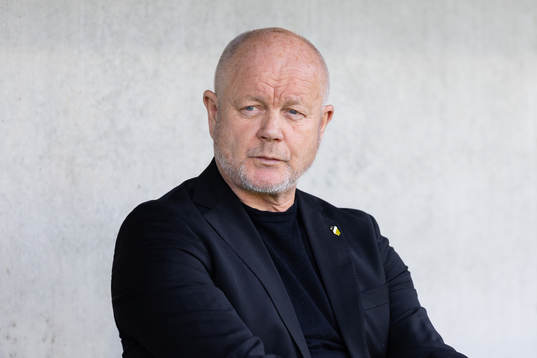 Häckens tränare Per-Mathias Høgmo innan fotbollsmatchen