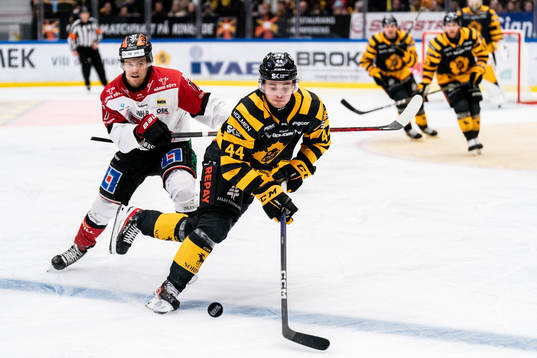Örebros William Wikman och Skellefteås Elias Salomonsson