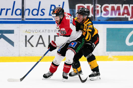 Örebros Mathias Bromé och Skellefteås Max Lindholm
