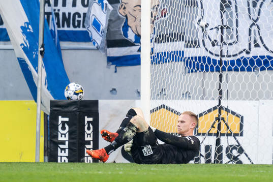 IFK Göteborgs målvakt Pontus Dahlberg har ont