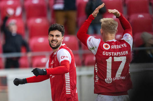 Kalmars Deniz Hummet jublar
