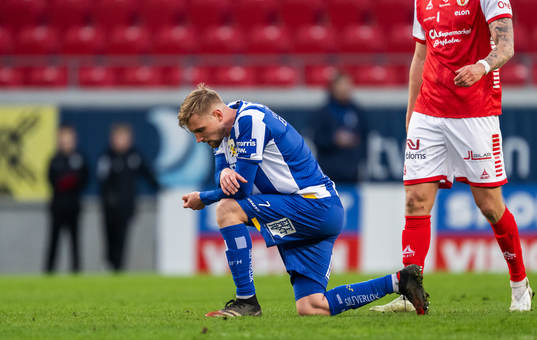 IFK Göteborgs Sebastian Eriksson deppar