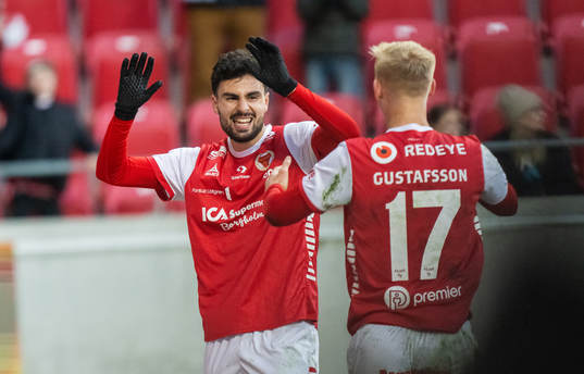 Kalmars Deniz Hummet jublar