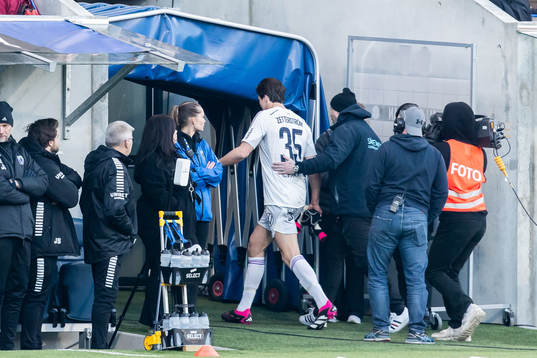 Djurgårdens målvakt Jacob Widell Zetterström lämnar