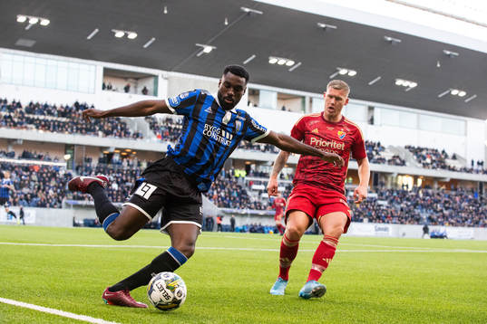 Sirius Patrick Nwadike och Djurgårdens Victor Edvardsen