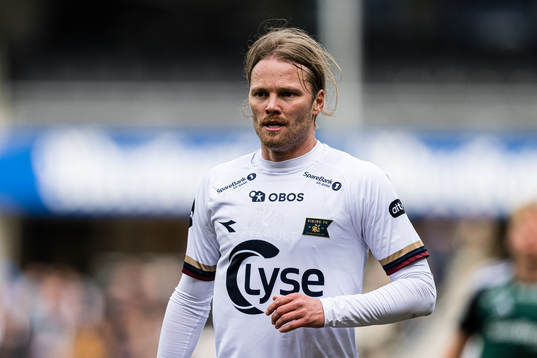 Birkir Bjarnason of Viking