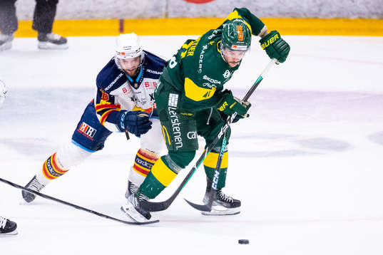 Björklövens Maxime Fortier och Djurgårdens Stefan Elliott