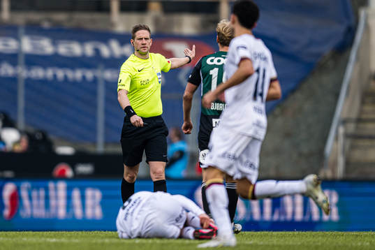 Espen Andreas Eskås, referee
