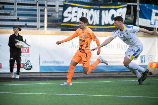 AFC Eskilstunas Armin Culum och GIF Sundsvalls Alexander