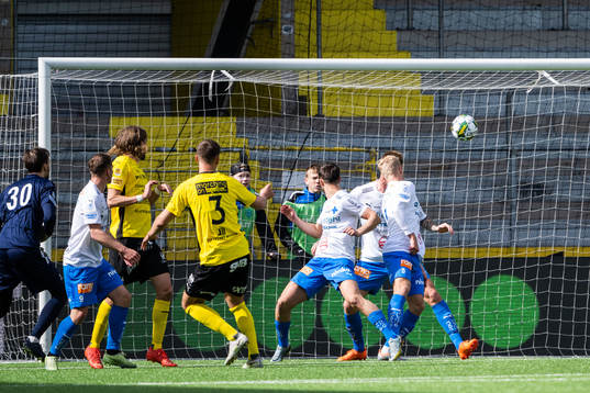 Mjällbys Arvid Brorsson gör 0-1