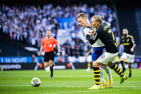 IFK Norrköpings Marco Lund Nielsen och AIKs Viktor Fischer
