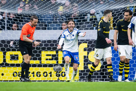 IFK Norrköpings Christoffer Nyman reagerar på domslut av