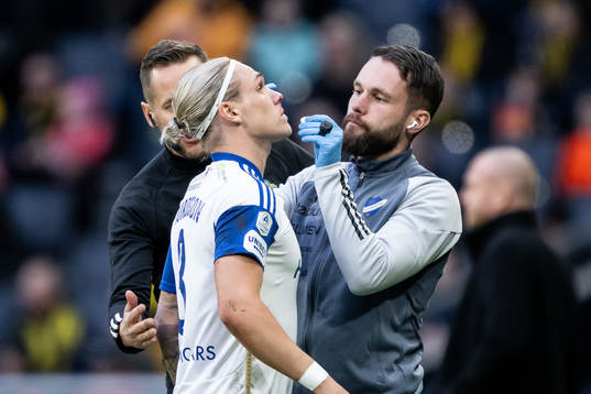 IFK Norrköpings Arnor Sigurdsson får vård