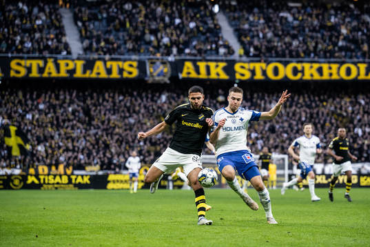 AIKs Omar Faraj och IFK Norrköpings Wille Jakobsson