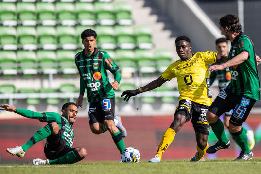 Bläddra bland fler bilder av Fotboll, Allsvenskan, Varberg - Elfsborg