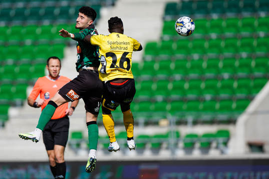 Varbergs Ismet Lushaku och Elfsborgs Emmanuel Boateng
