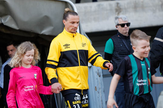 Elfsborgs Niklas Hult före fotbollsmatchen i Allsvenskan