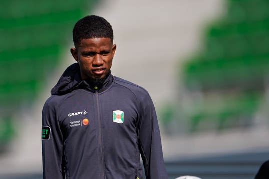 Varbergs Candido Carvalho Vilela Pussick före