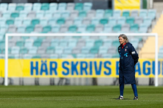 Head coach Hege Riise of Norway
