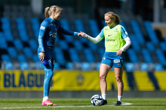 Ada Hegerberg and Julie Blakstad of Norway
