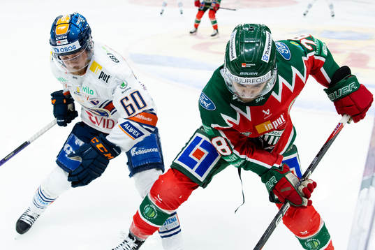 Växjös Erik Josefsson och Frölundas Anthony Greco