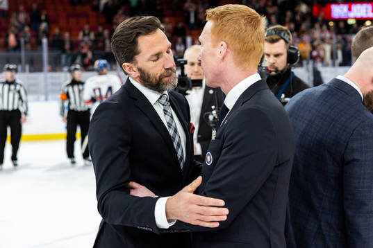 Frölundas Joel Lundqvist och Växjös tränare Jörgen