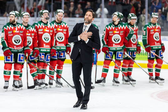 Bläddra bland fler bilder av Ishockey, SHL, Semifinal 6, Frölunda - Växjö