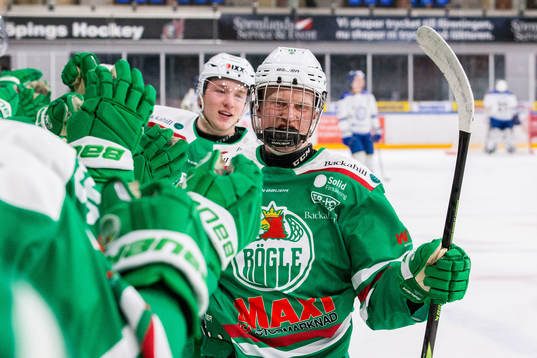 Rögles Marwin Jarbsjö jublar