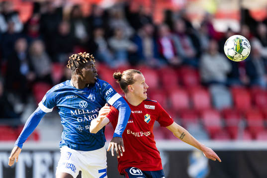 Bläddra bland fler bilder av Fotboll, Superettan, Öster - Trelleborg