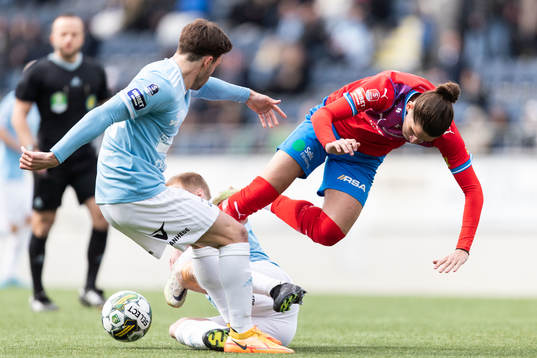 Gefles Iu Ranera Grau och Helsingborgs Ervin Gigovic