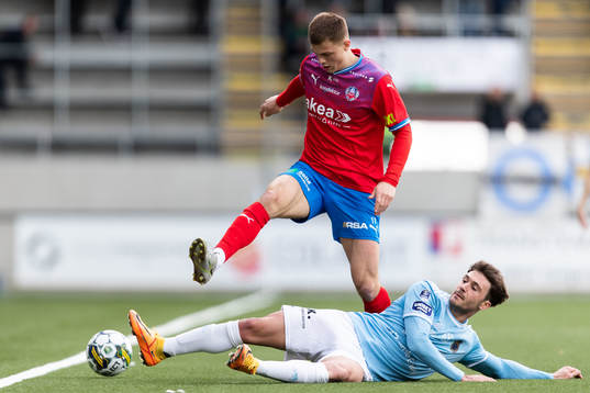Helsingborgs Erik Ring och Gefles Iu Ranera Grau