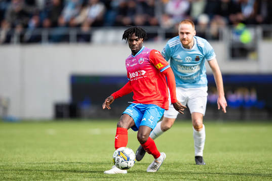 Helsingborgs Benjamin Acquah och Gefles Oscar Lundin