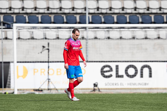 Helsingborgs Adam Hellborg deppar