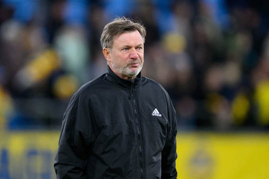 Head coach Peter Gerhardsson of Sweden