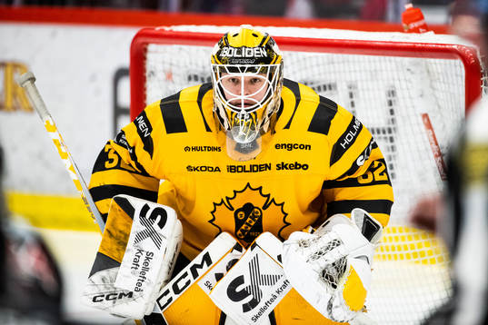 Skellefteås målvakt Linus Söderström